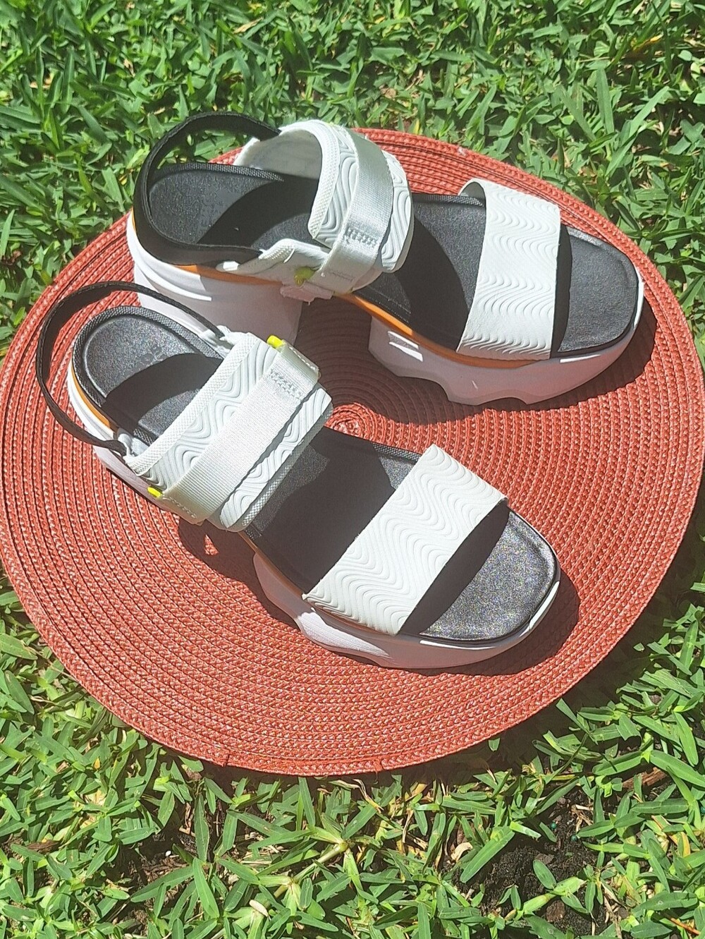 Sorel Kinetic White /Black Accented in Orange Slingback Platform Sandals